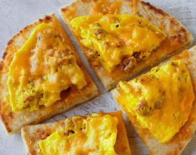 microwave-flatbread-pizza-website-930x550