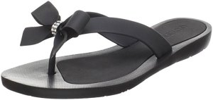 GUESS FLIP FLOPS