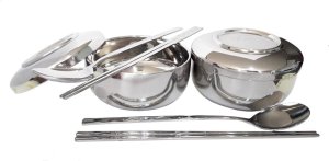 KOREAN BOWLS AND CHOPSTICKS